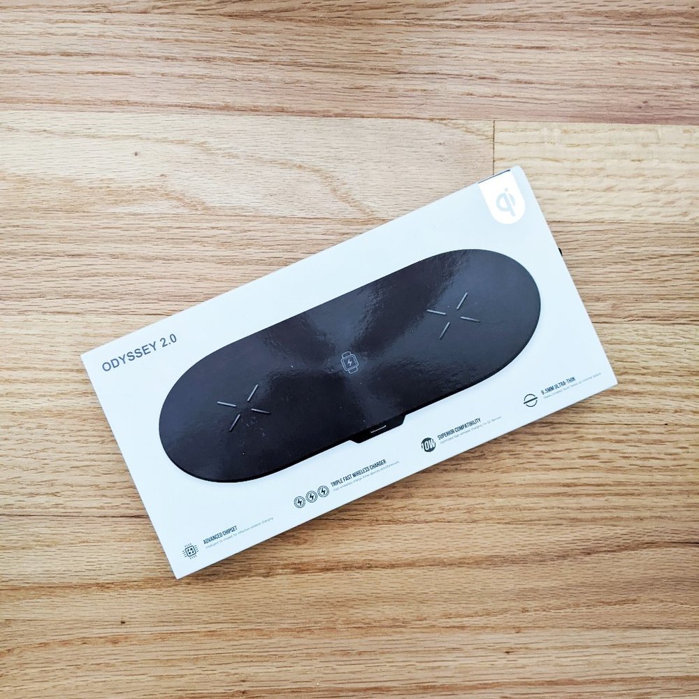 NEW Facebook Wireless Charging Platform Dock